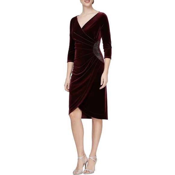 NWT Alex Evenings Embellished Waist 3/4 Sleeve Draped Velvet Midi Dress in Wine - Picture 2 of 4